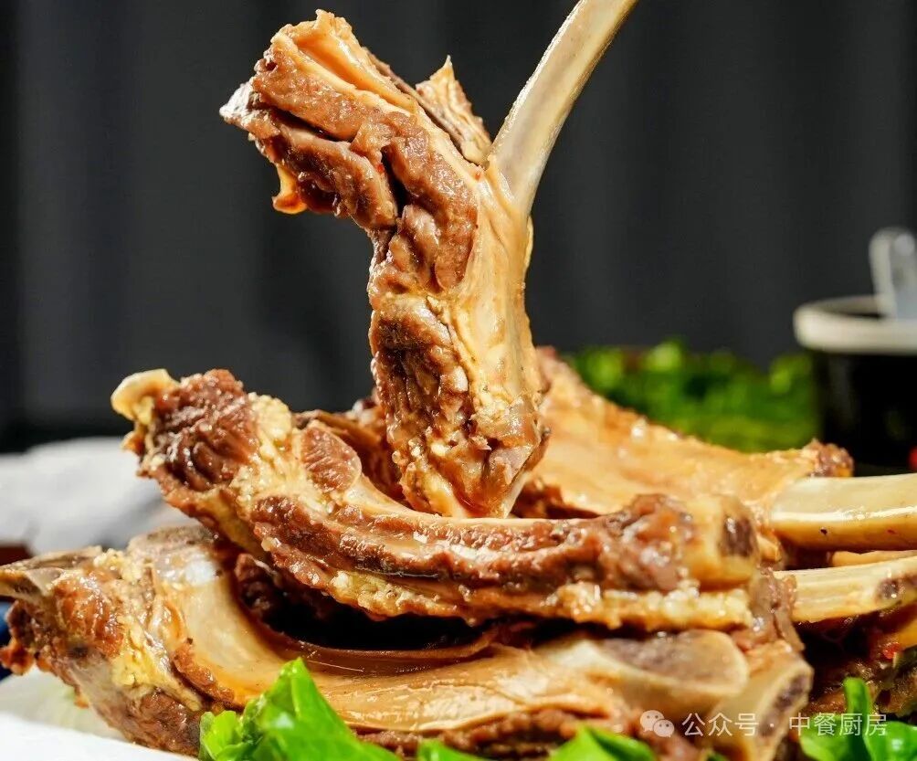 当餐酒楼地方风味菜，进店必尝之选