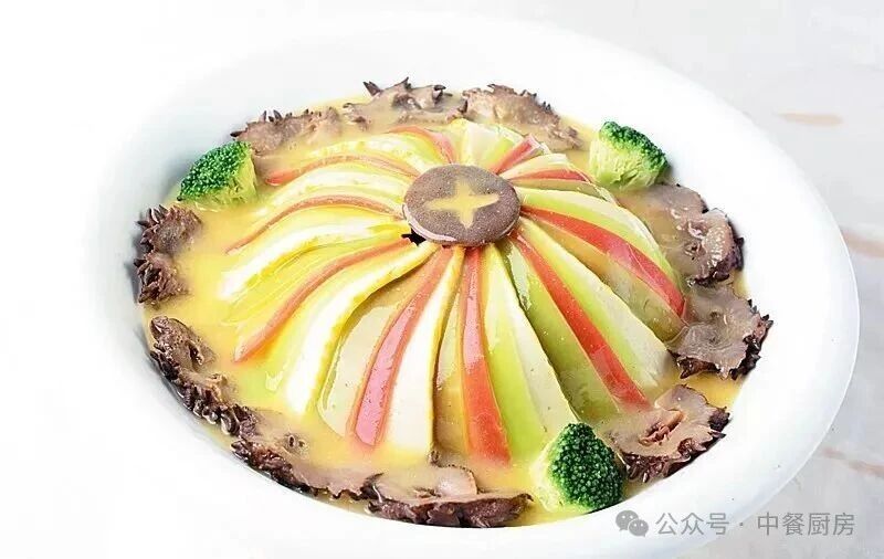 当餐酒楼旺销菜，鲜醇地道，越吃越香