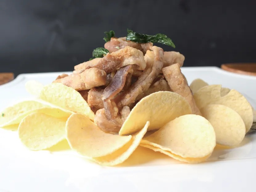 当餐酒楼特色菜，香嫩入味，鲜爽十足