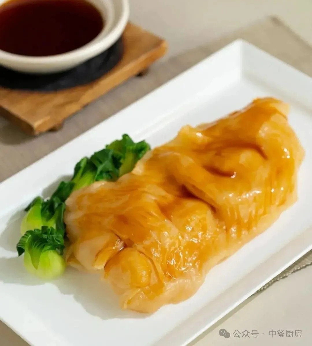 当餐推荐利苑经典菜式，宴待高朋