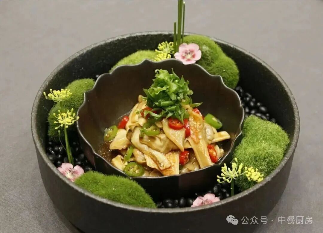 当餐酒楼特色菜，鲜醇地道