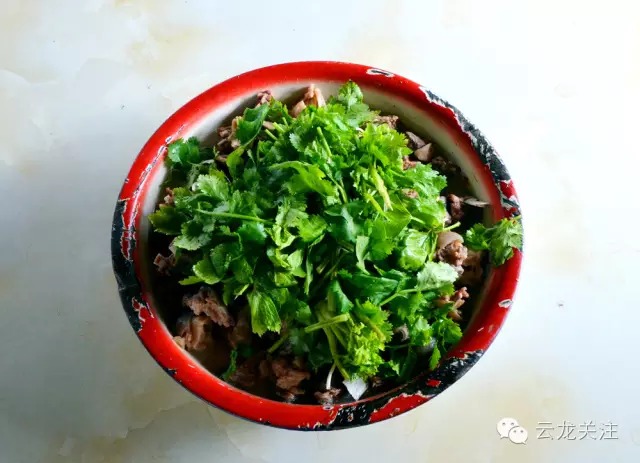 地道的全羊汤在这里！飘香滋补又营养！周末就去吃！