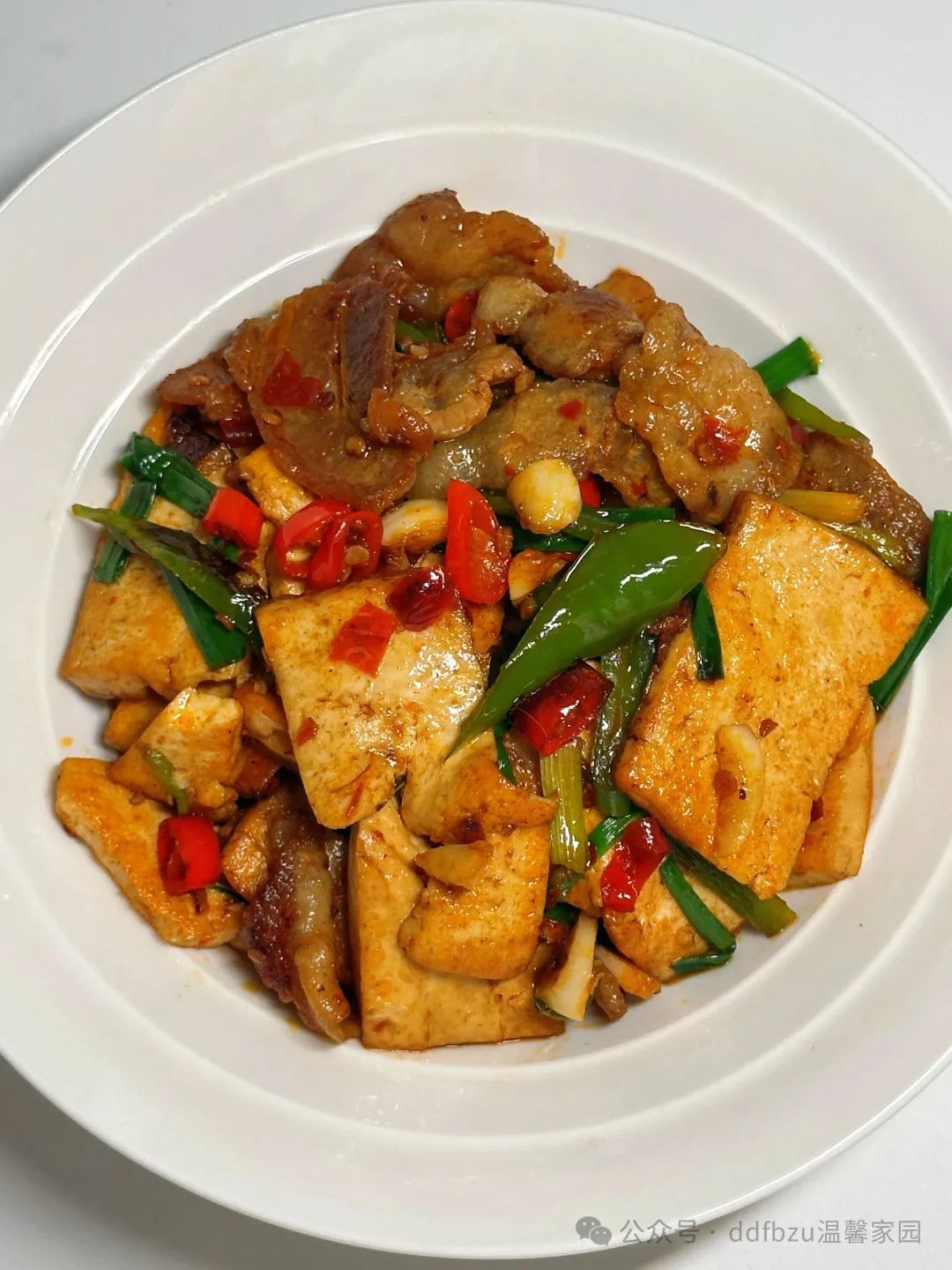 家常美食干货回锅肉加豆腐，解腻又入味，零难度新手友好