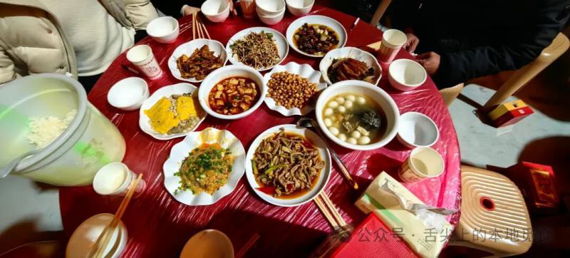 寻味美食：泸州坝坝宴