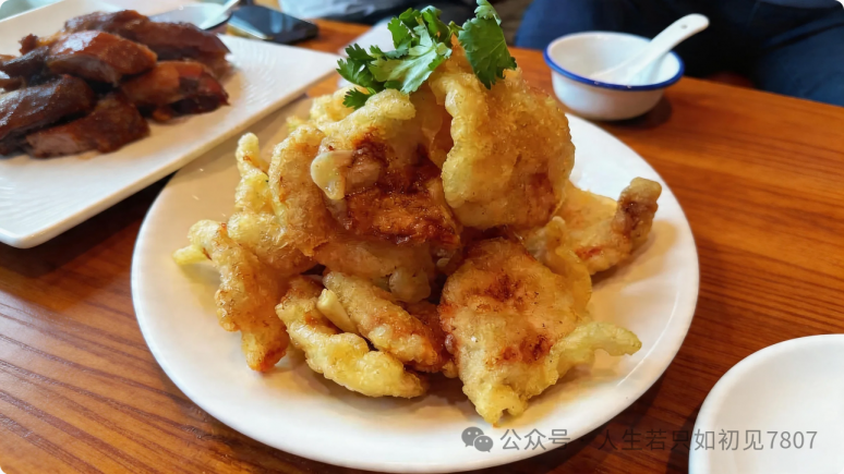 黑土地上的“舌尖密码”：辽宁美食图鉴，哪道能让你“一口入魂”？