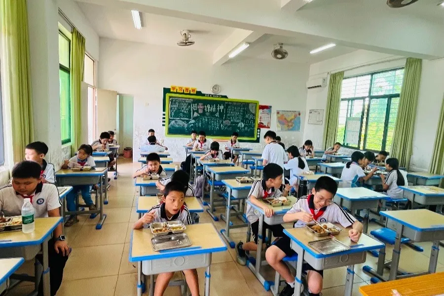 2025年博雅佳胜餐饮秋季第二周食谱