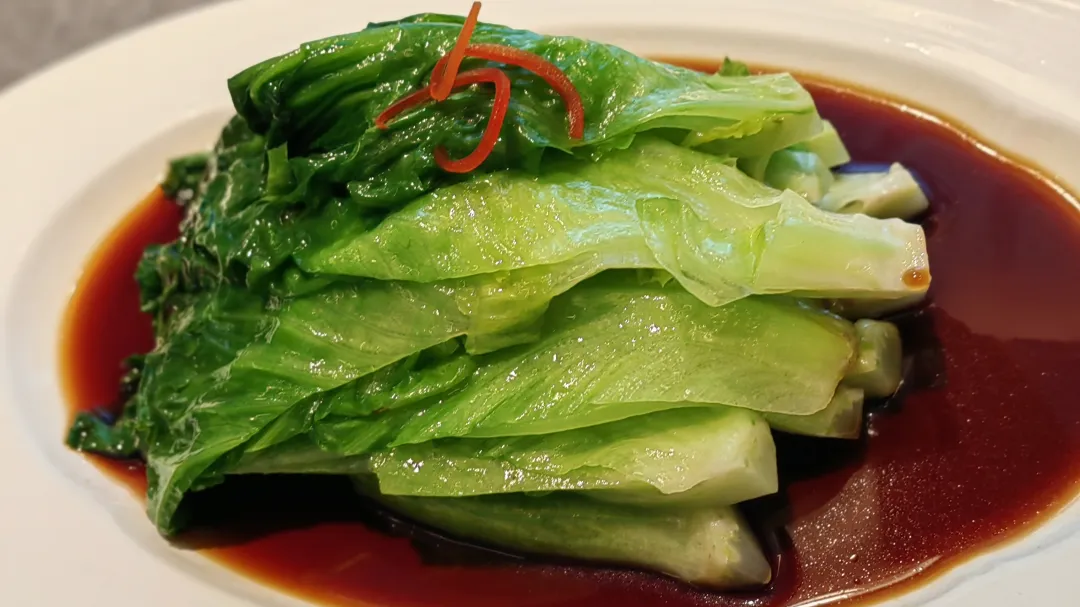 天津美食探店燕兰楼品尝招牌特色烤羊腿