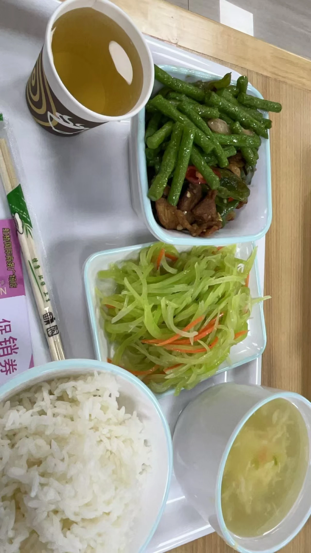 现做现炒都能干黄!餐饮真的不好做了?