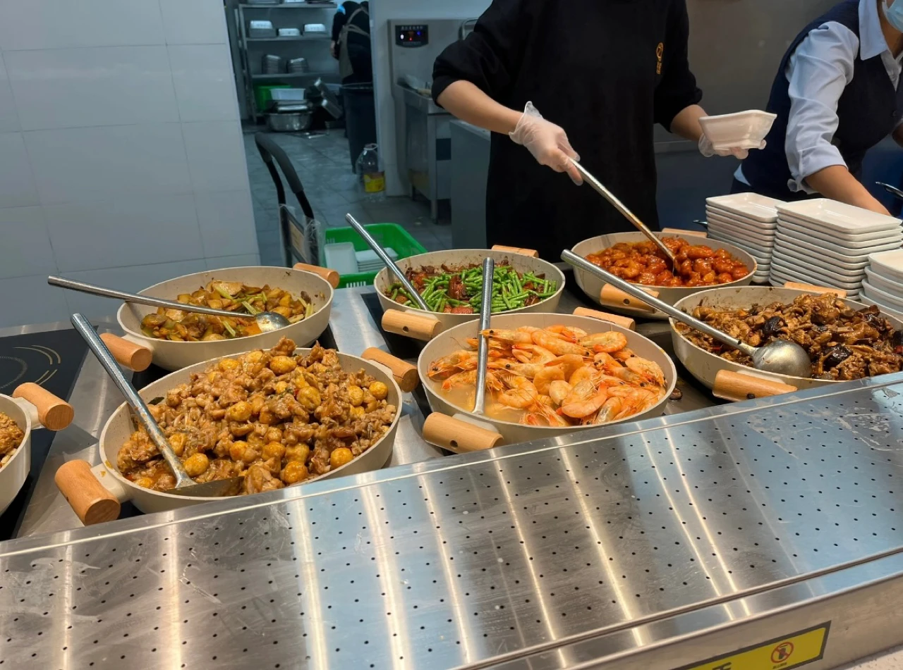 现做现炒都能干黄!餐饮真的不好做了?