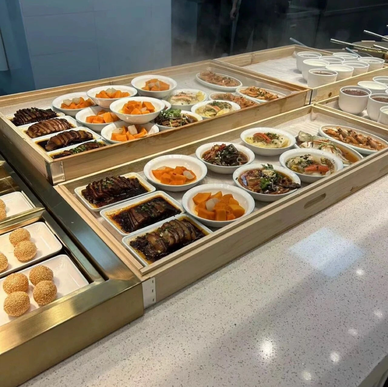 现做现炒都能干黄!餐饮真的不好做了?