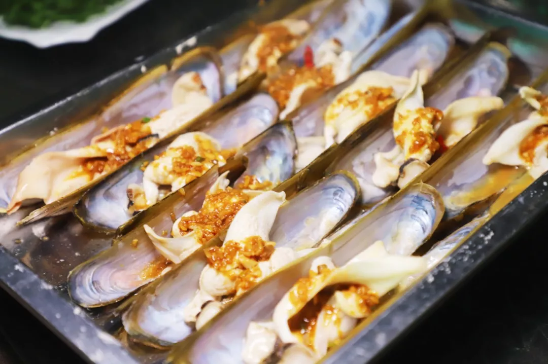 2025阜南县“庆国庆·迎中秋”惠民嘉年华特色美食免费派送