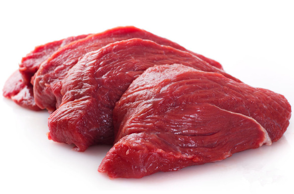 新疆牛肉被扫货 市民争购供销大集美食