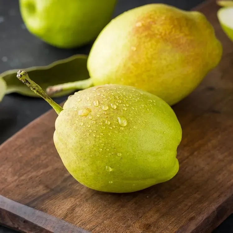 新疆库勒尔香梨来自核心产区孔雀河畔