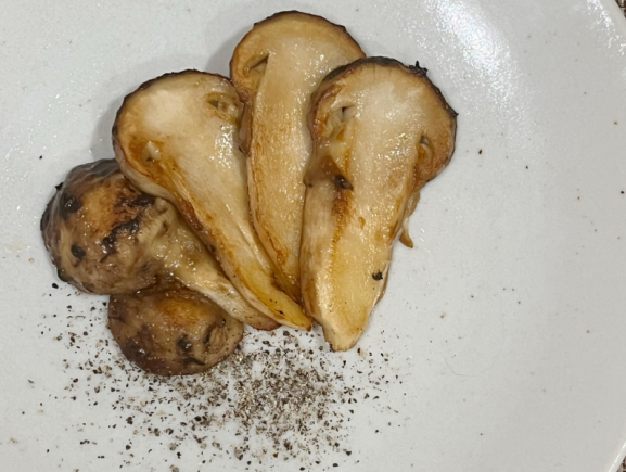 山珍王者的天花板吃法,你试过吗?黑松露×松茸,云南空运,极致体验