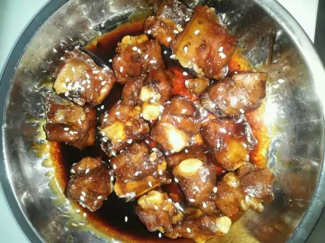 糖醋汁、鱼香汁、宫爆汁、海鲜汁、 麻辣味汁、 蒜泥味汁 、 椒麻味汁 蒜蓉辣酱的制作