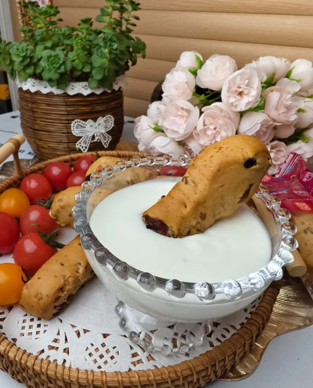 当餐美食新疆坚果蜂蜜面包棒,浓郁的麦香混合着坚果的香