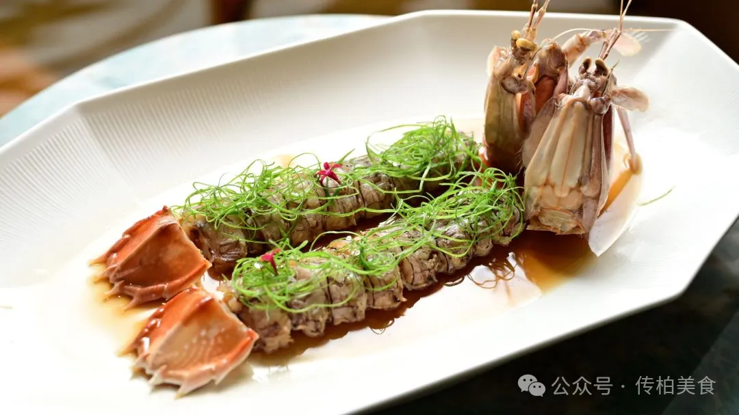 当餐山海珍馔,味蕴万象美食!海鲜创意融合菜单