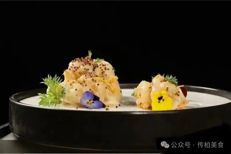 当餐山海珍馔,味蕴万象美食!海鲜创意融合菜单