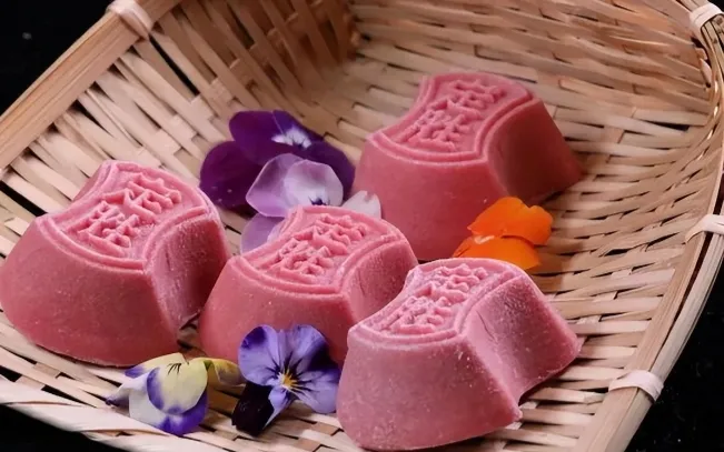 地方特色美食之定胜糕