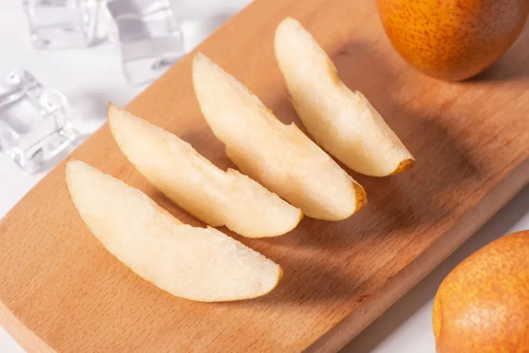 金珠沙梨集多种野果风味于一体,鲜吃酸甜适宜,蒸煮软糯可口!