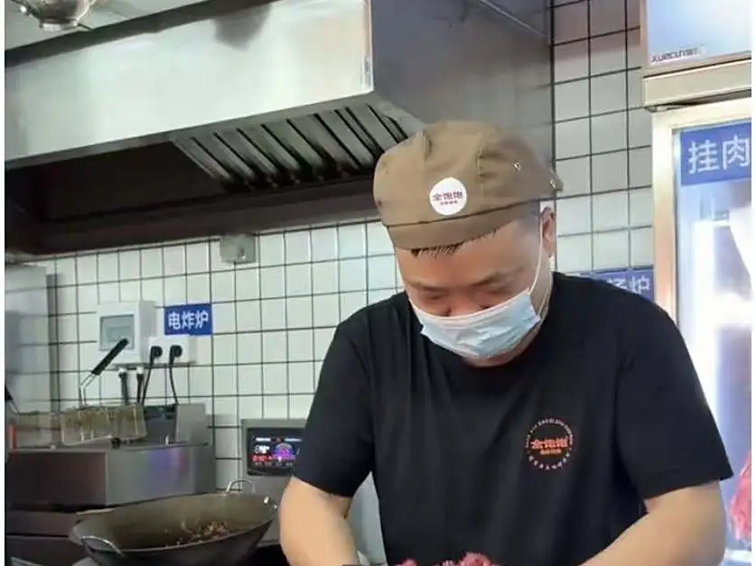 深圳宝安美食探店扶墙进扶墙出的烤肉盛宴,给你扒到啦!