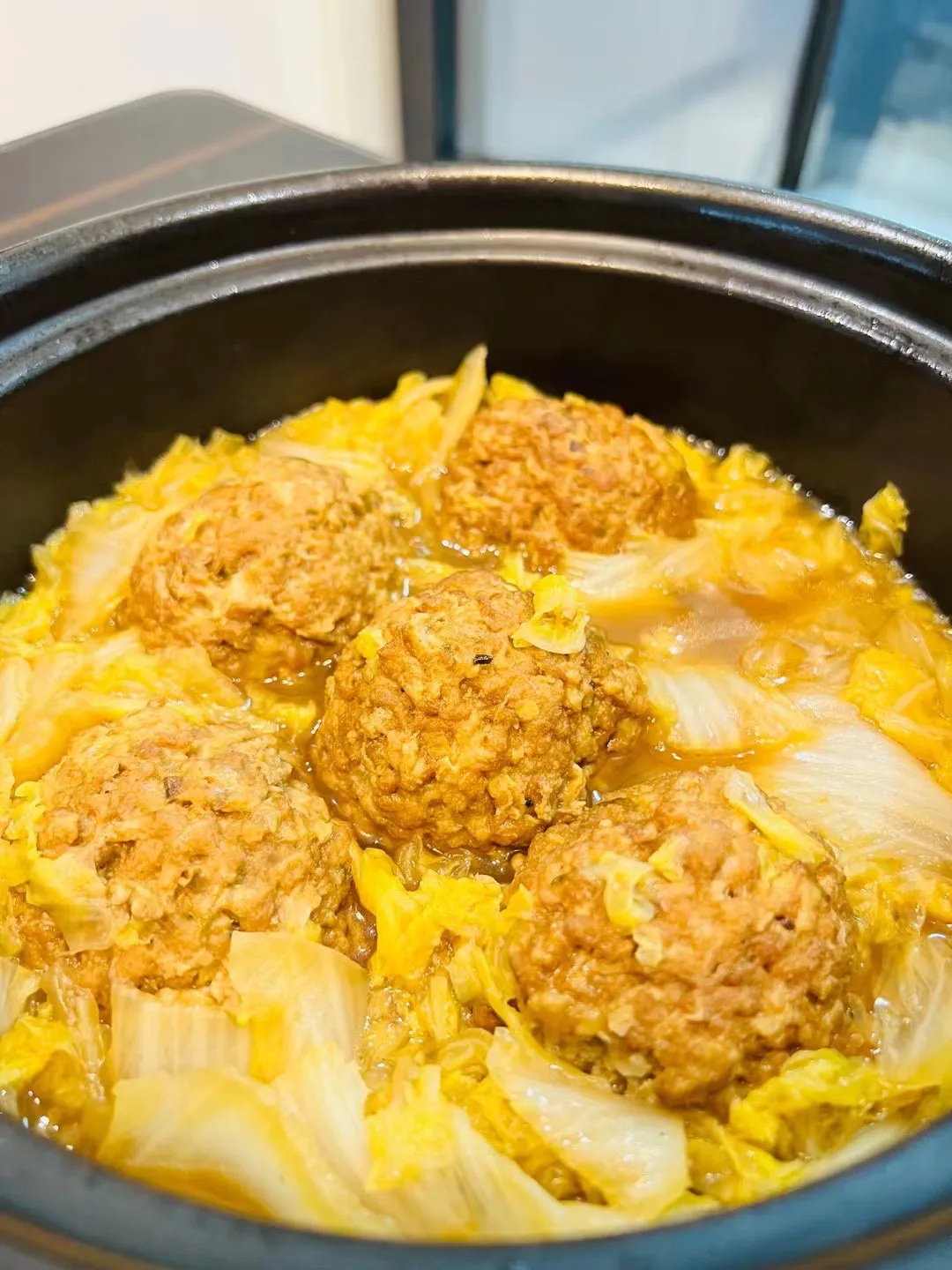 家乡特色美食扬州狮子头