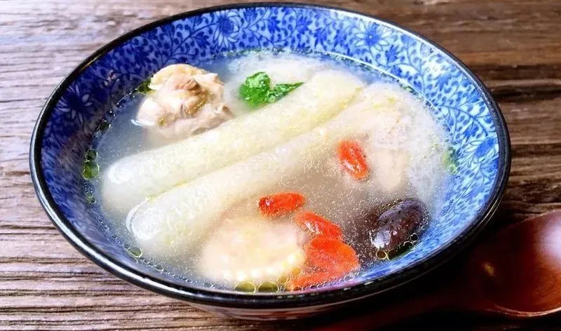 当餐美食炖鸡汤!真正的鸡汤~教你煲出美味的鸡汤