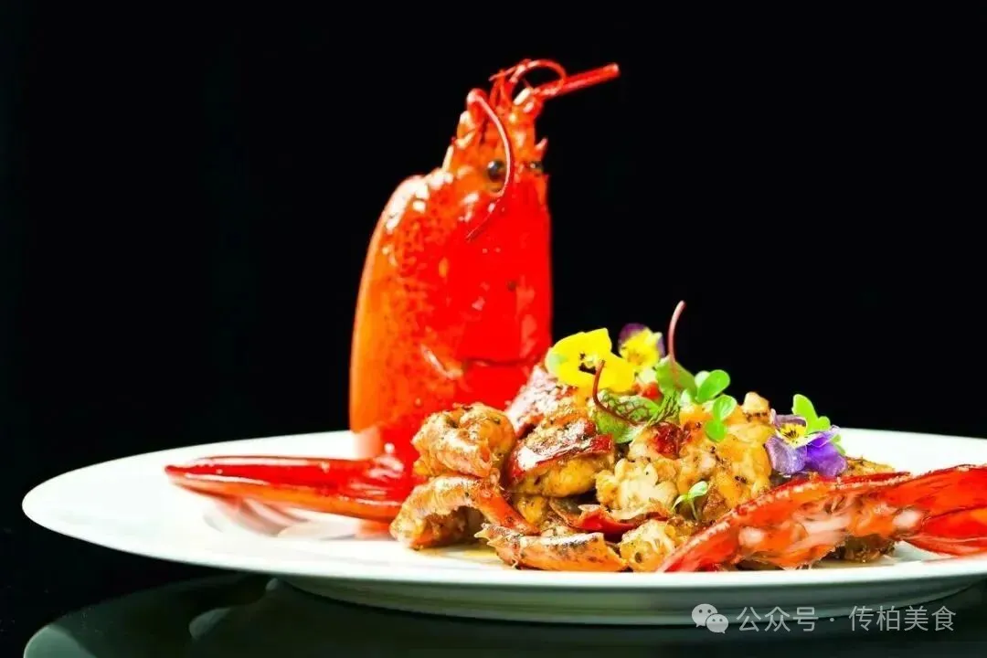 当餐山海珍馔,味蕴万象美食!海鲜创意融合菜单