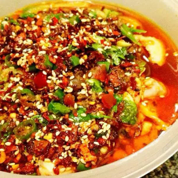 糖醋汁、鱼香汁、宫爆汁、海鲜汁、 麻辣味汁、 蒜泥味汁 、 椒麻味汁 蒜蓉辣酱的制作