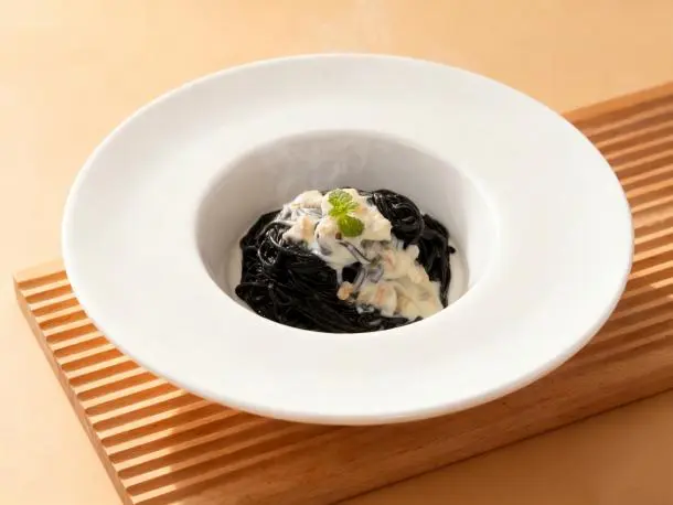 羽衣甘蓝掀起食材革新!当餐冷鲜面双剑合璧抢占B端市场先机