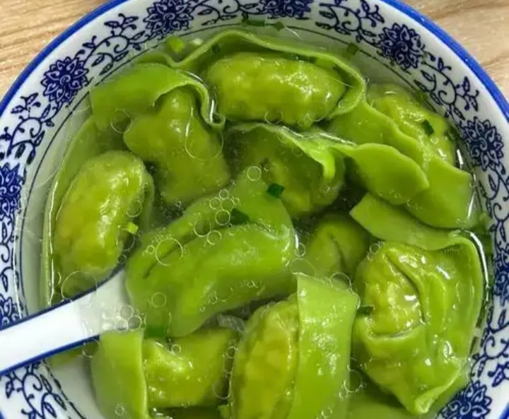 当餐现做特色美食之湖州大馄饨的制作