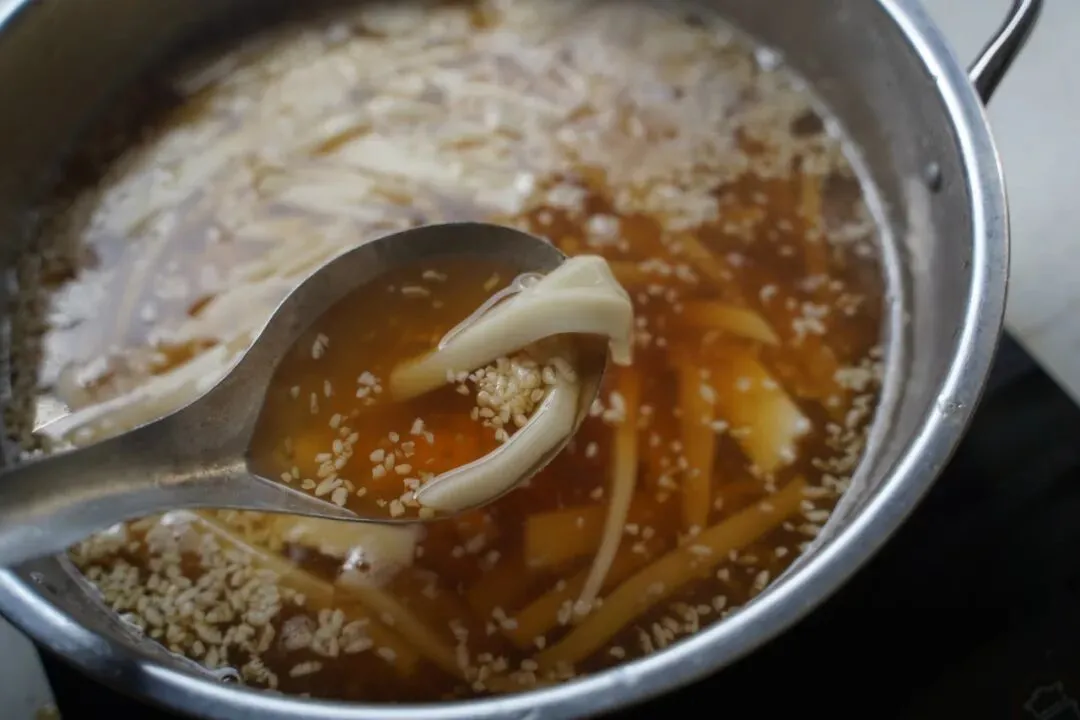 食在关岭·寻味特色美食关岭饵块粑