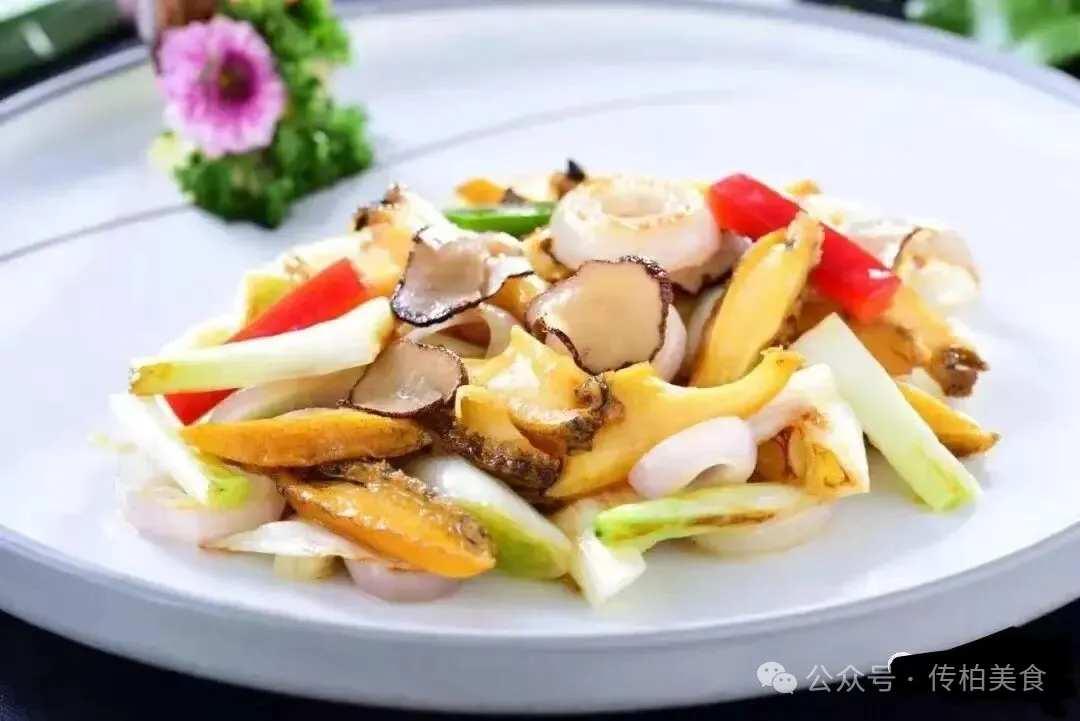 当餐山海珍馔,味蕴万象美食!海鲜创意融合菜单