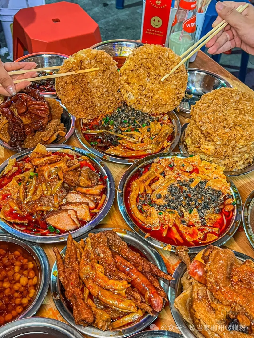 螺蛳粉从市井小吃到国民美味的逆袭之路