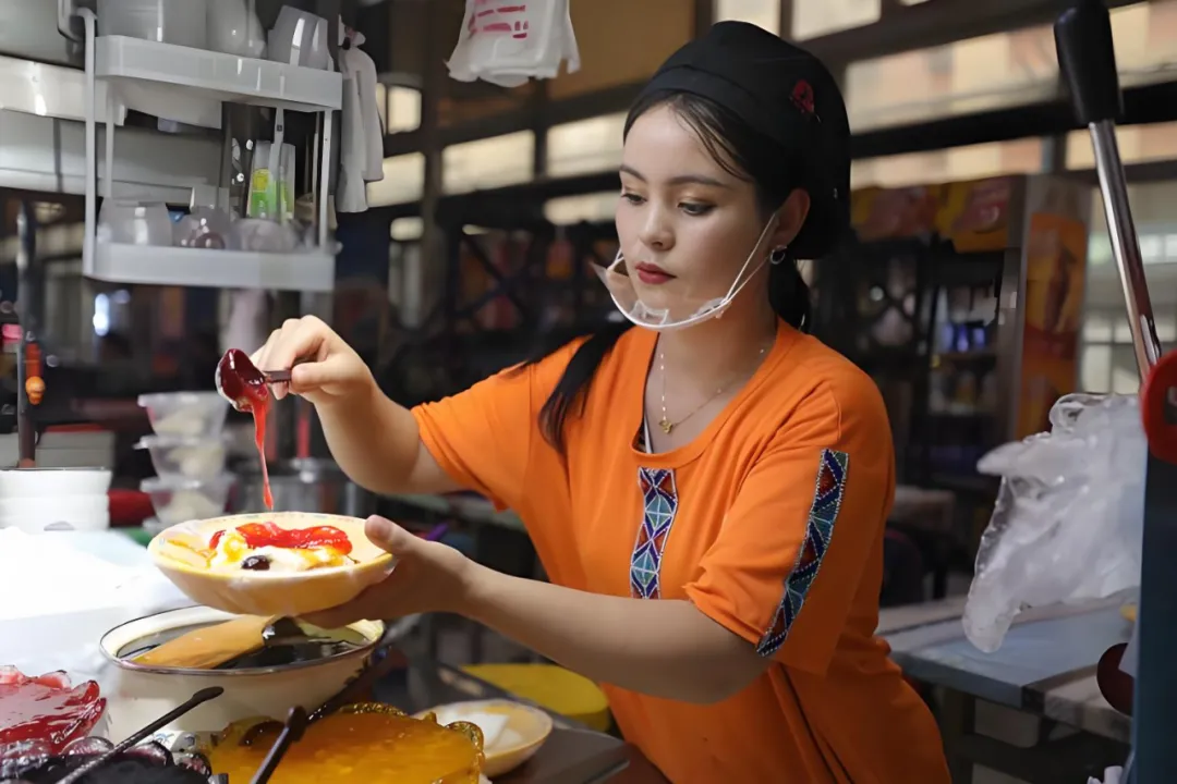 新疆特色小吃酸奶粽子