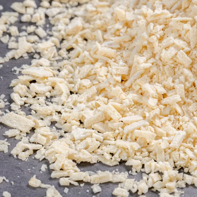 纯素马苏里拉芝士碎:解锁素食者的芝士狂欢!