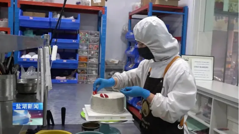 外卖餐饮“亮”出后厨！盐湖区全面推进“互联网+明厨亮灶”