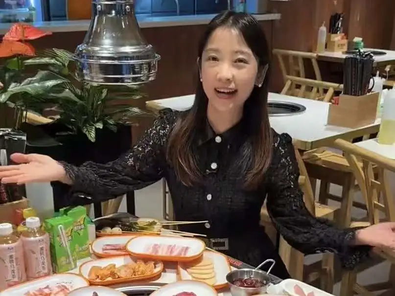 深圳宝安美食探店扶墙进扶墙出的烤肉盛宴，给你扒到啦！