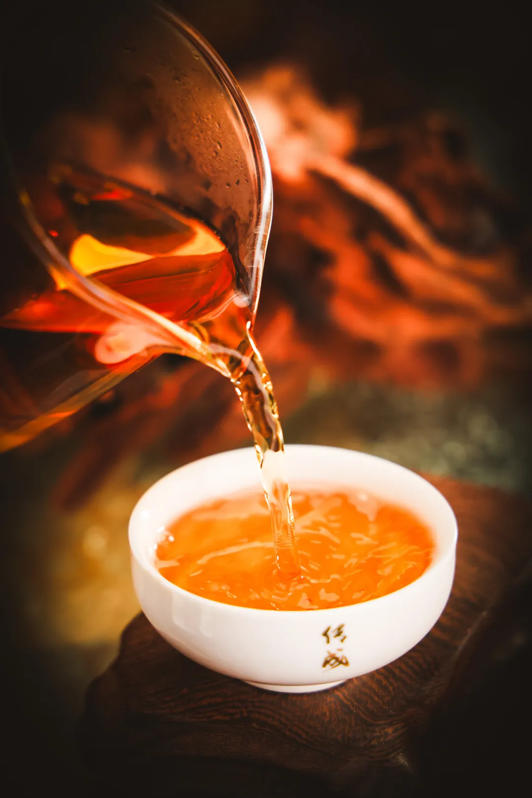 这盒好茶新品上市，祝您马到成功！