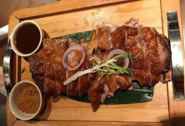 去新疆必点的6道美食,是“疆菜之魂”,老板以为你是本地人