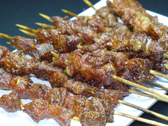 当餐君把烧烤配方交给大家，学会了别忘了请我饮烧酒