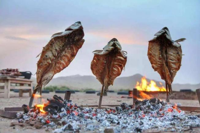 去新疆必点的6道美食,是“疆菜之魂”,老板以为你是本地人