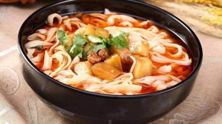 山西特色美食大盘点：面食王国的酸香盛宴