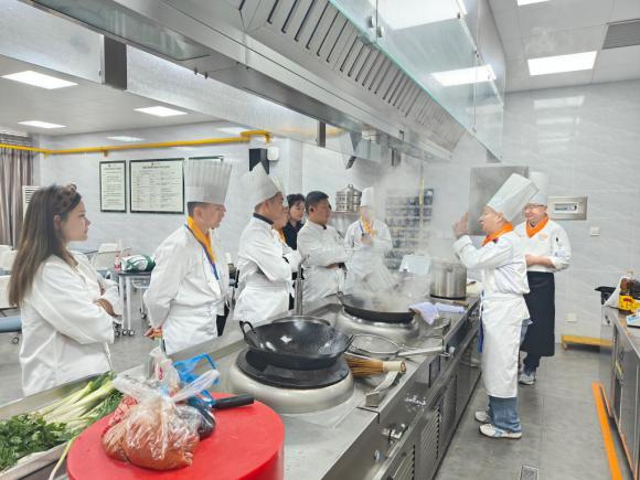 餐饮培训行业怎么做才能获取客户线索？