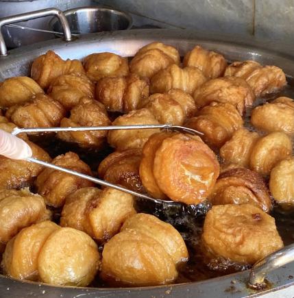 寻味常熟美食排队半小时也要吃!钱记煎团一口爆汁