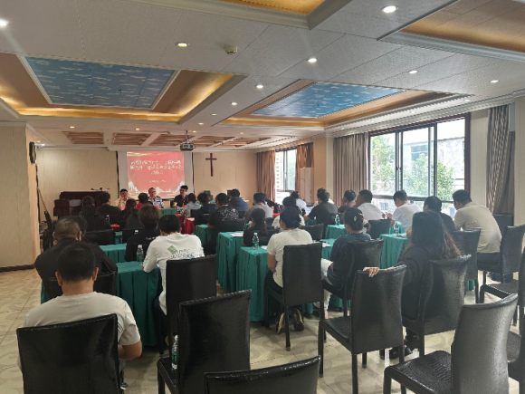 阿婆角工作站召开餐饮行业“互联网+明厨亮灶”建设及智慧管理工作动员会