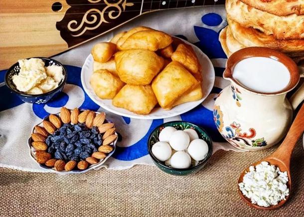 去新疆必点的6道美食,是“疆菜之魂”,老板以为你是本地人