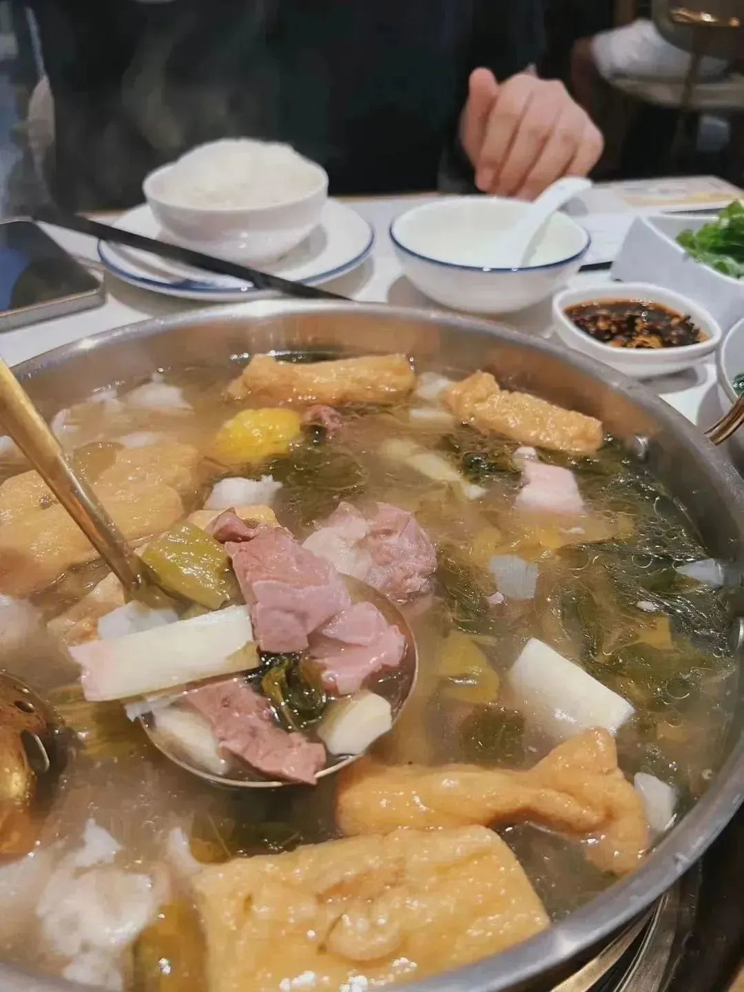 福建漳州三面环山,一面环海餐饮美食,吃不尽的山珍海味