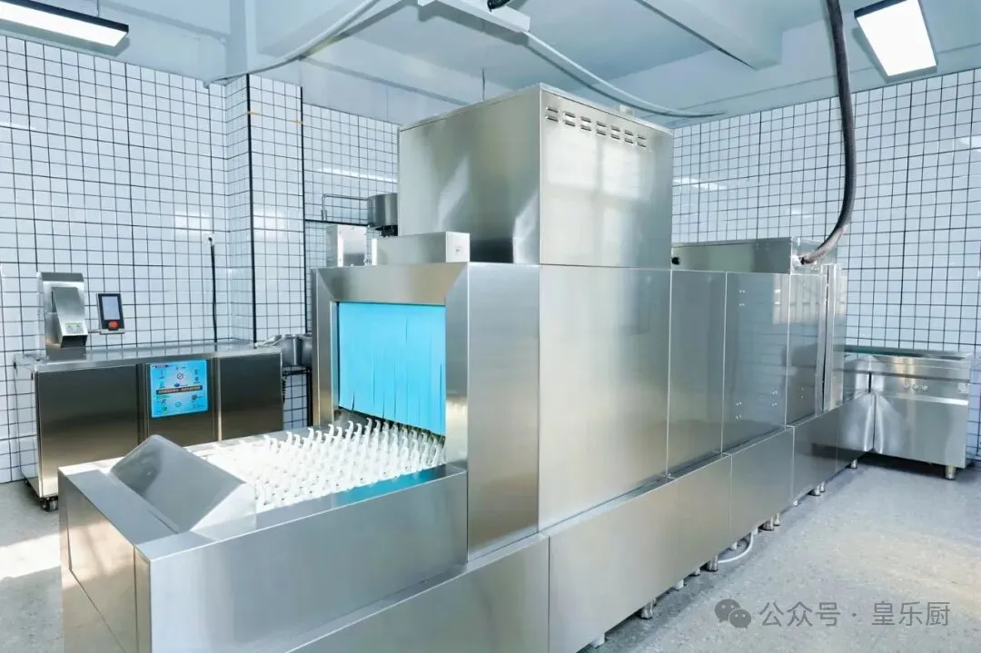 皇乐厨工厂商厨设备展成功举办,开启智慧餐饮新篇章