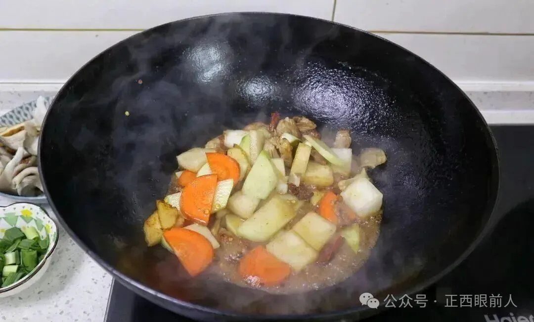天冷就爱这一锅!多种食材一锅出